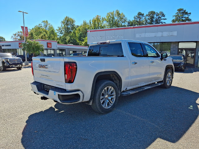 Used 2023 GMC Sierra 1500 Denali AWD/4WD image 3