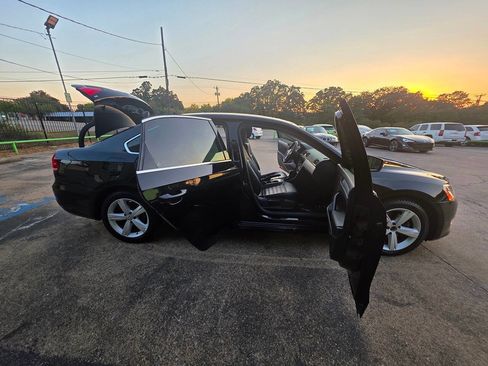 Used 2013 Volkswagen Passat 2.5 SE image 38