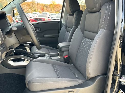 New 2026 Nissan Frontier SV w/ Tow Package AWD/4WD image 7