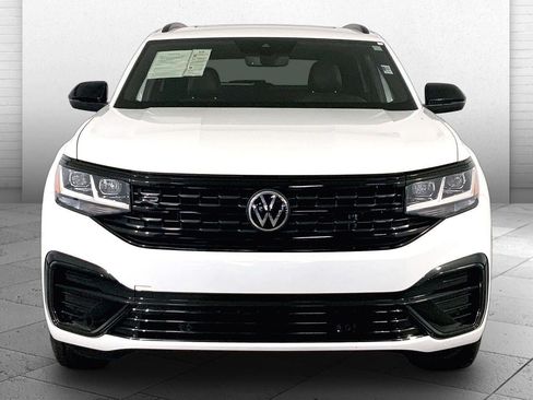 Used 2023 Volkswagen Atlas Cross Sport SEL R-Line AWD/4WD image 2