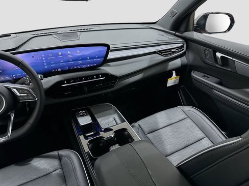 New 2026 Buick Enclave Sport Touring w/ Power Package image 24