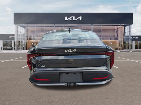 Certified 2025 Kia K4 GT-Line Turbo FWD image 5