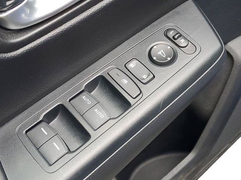 Used 2024 Honda CR-V EX image 6