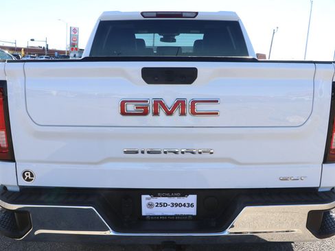 Used 2024 GMC Sierra 1500 SLT image 6