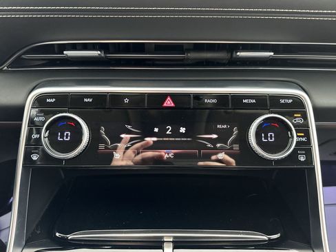 Used 2021 Genesis GV80 2.5T image 19