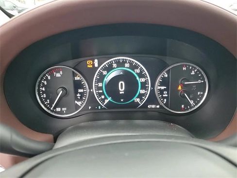 Certified 2018 Buick Enclave Avenir w/ Avenir Technology Package image 18