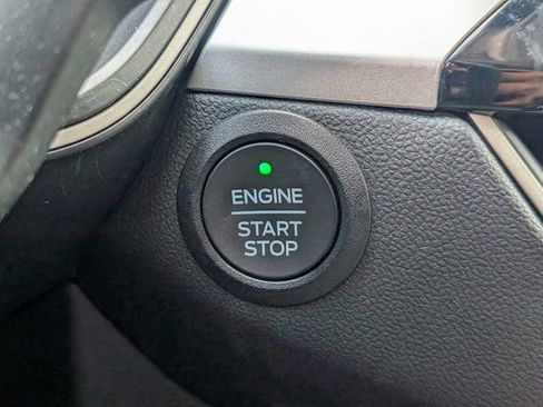 Used 2022 Ford Escape SE w/ SE Sport Appearance Package FWD image 20