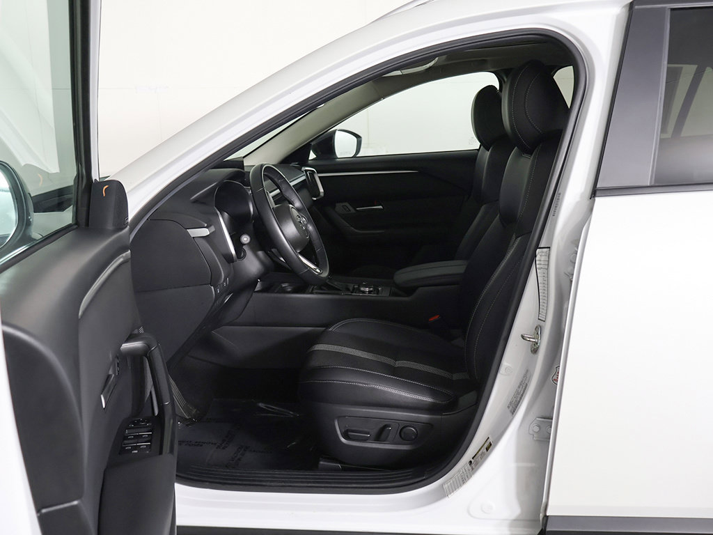 Used 2025 MAZDA CX-50 AWD 2.5 S w/ Premium Package image 30