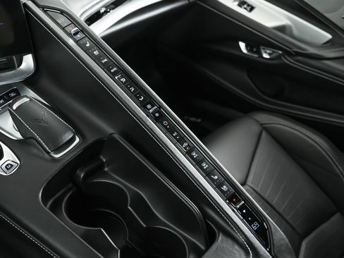 Used 2023 Chevrolet Corvette Stingray Premium Cpe w/ 3LT image 33