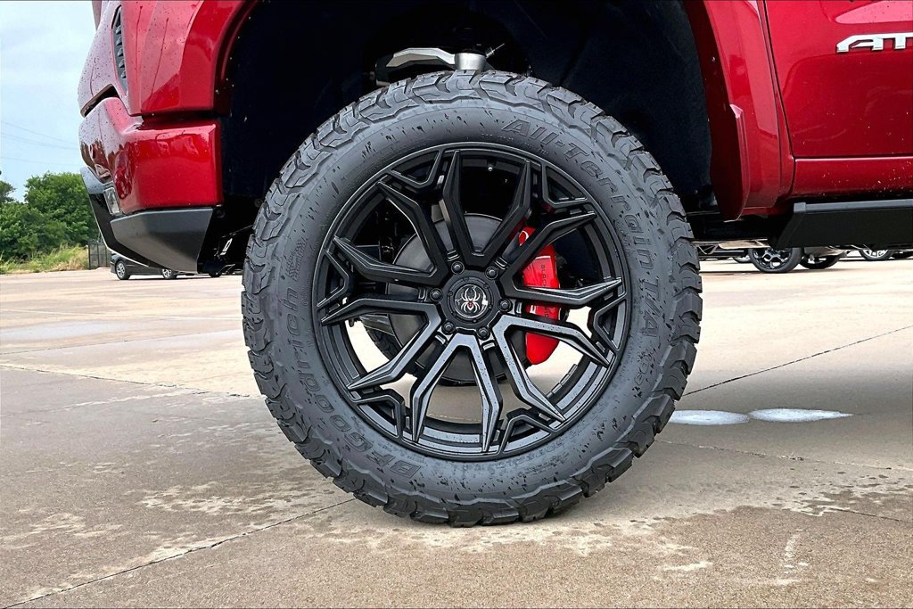New 2026 GMC Sierra 1500 AT4 w/ AT4 Premium Package AWD/4WD image 28