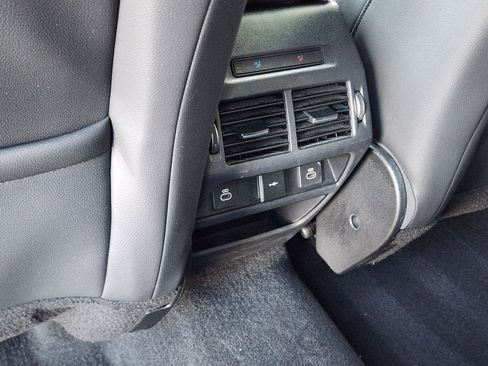 Used 2023 Land Rover Discovery Sport S R-Dynamic image 30