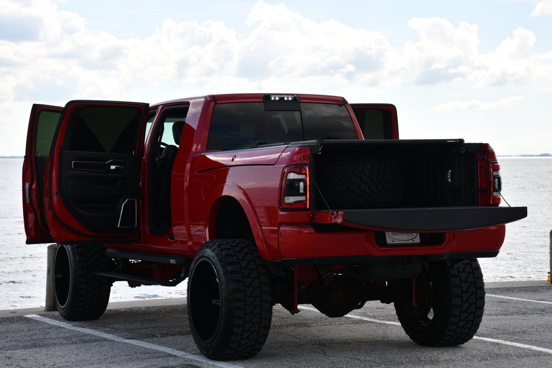 Used 2020 RAM 2500 Laramie w/ Night Edition AWD/4WD image 94