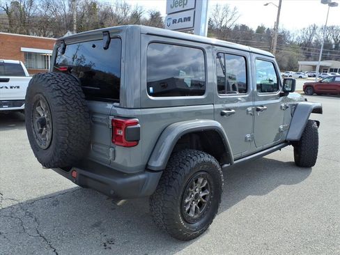 Used 2023 Jeep Wrangler Unlimited Rubicon 392 image 4