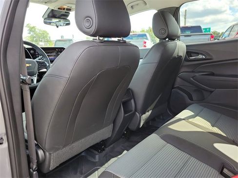 Used 2026 Chevrolet Trax LT w/ Driver Confidence Package image 12