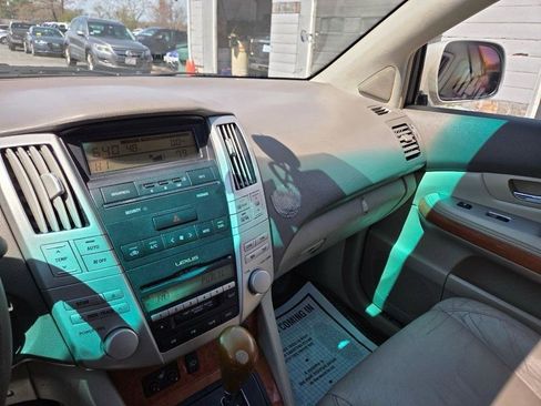 Used 2004 Lexus RX 330 AWD image 16