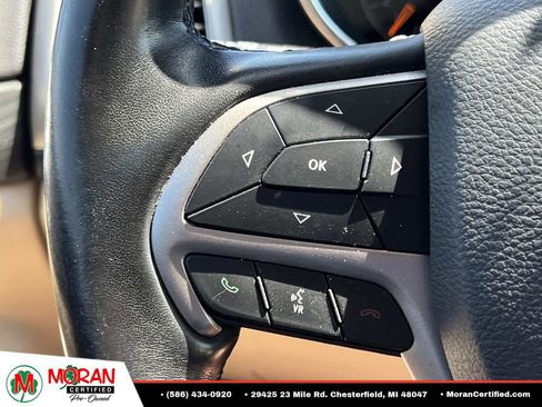 Used 2019 Jeep Grand Cherokee Laredo AWD/4WD image 26