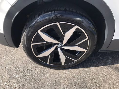 Used 2023 Volkswagen ID.4 Pro S image 43