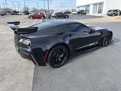 Used 2019 Chevrolet Corvette ZR1 image 4