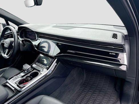 Used 2020 Audi Q7 3.0T Premium Plus AWD/4WD image 31