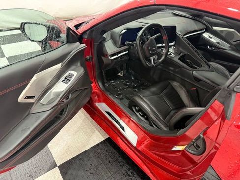 Used 2022 Chevrolet Corvette Stingray Premium Cpe w/ Z51 Performance Package image 20