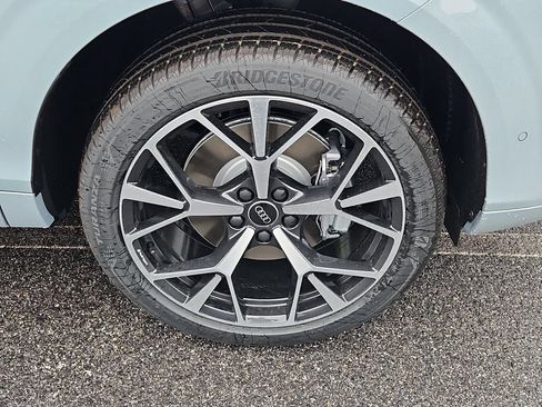 New 2026 Audi Q3 quattro 2.0T AWD/4WD image 4