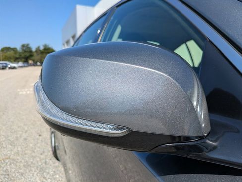 Used 2018 INFINITI Q50 Sport image 12