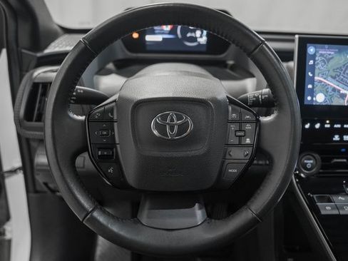 Used 2024 Toyota bZ4X XLE image 25