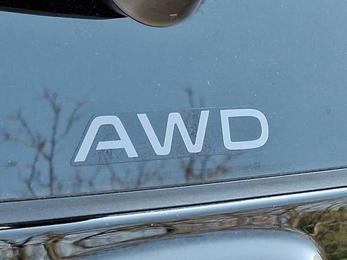 Used 2023 Honda CR-V EX-L image 36