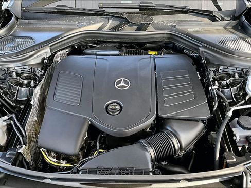 New 2026 Mercedes-Benz GLC 300 image 18