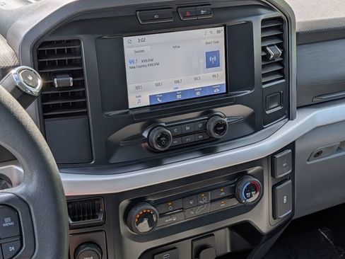 Used 2023 Ford F150 XLT RWD image 18