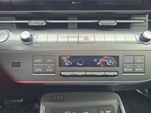 New 2026 Hyundai Kona Limited AWD/4WD image 18