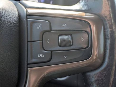 Used 2022 Chevrolet Suburban High Country AWD/4WD image 12