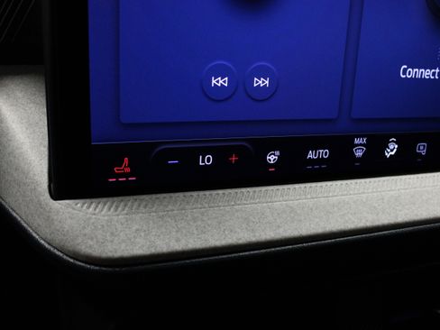 Used 2025 Ford Maverick XLT AWD/4WD image 27