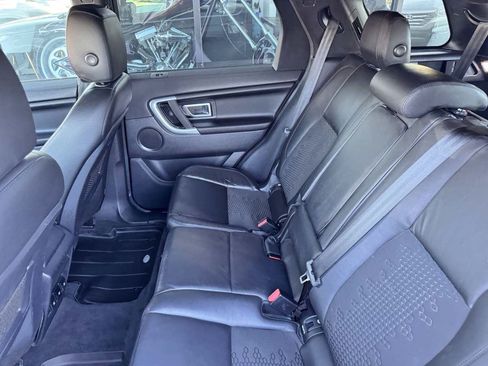 Used 2018 Land Rover Discovery Sport SE AWD/4WD image 30