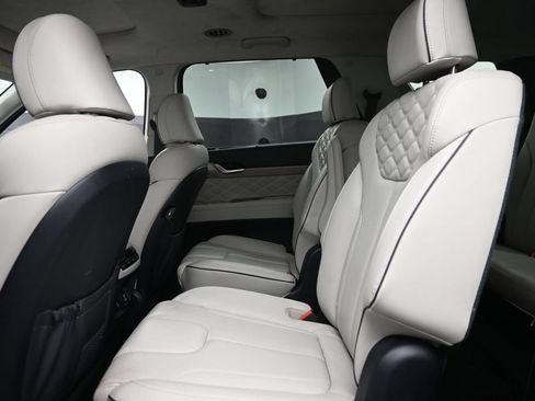 Used 2022 Hyundai Palisade Calligraphy w/ Cargo Package AWD/4WD image 14
