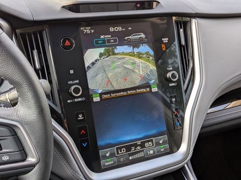 Used 2025 Subaru Outback Limited w/ Popular Package #2 AWD/4WD image 13