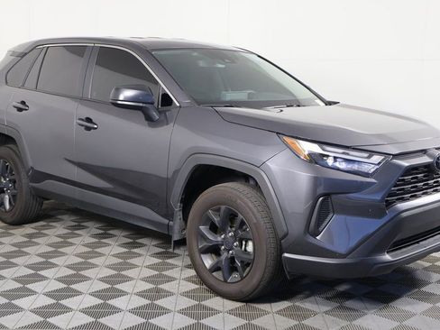 Used 2024 Toyota RAV4 LE FWD image 3