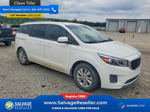 Used 2017 Kia Sedona LX w/ LX Essentials Premium Package FWD image 5