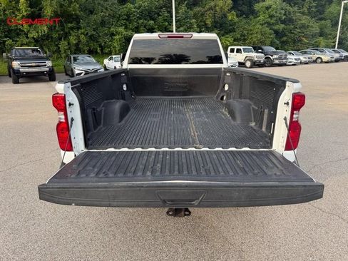 Used 2024 Chevrolet Silverado 2500 LT AWD/4WD image 6