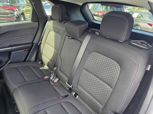 Used 2025 Ford Escape Active AWD/4WD image 17
