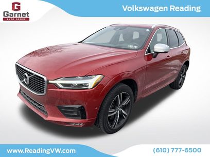 Used 2018 Volvo XC60 T5 R-Design w/ Convenience Package