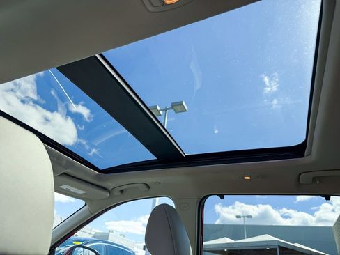 Certified 2023 Nissan Rogue SL w/ SL Premium Package image 13