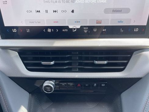 New 2026 Ford Explorer Active w/ Active Comfort Package AWD/4WD image 19