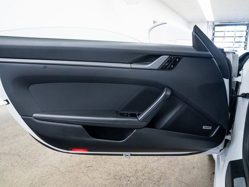 Used 2020 Porsche 911 Carrera S image 16