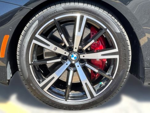 Used 2025 BMW i5 M60 AWD/4WD image 12