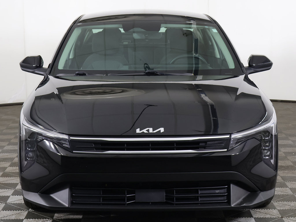 Used 2025 Kia K4 FWD image 9