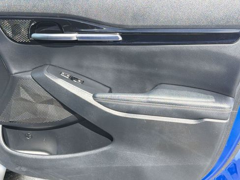 Used 2025 Kia Seltos S FWD image 33