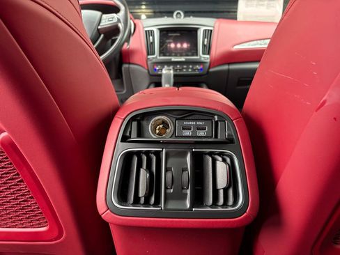 Used 2019 Maserati Levante GTS image 49