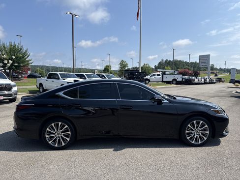 Used 2020 Lexus ES 350 w/ Premium Package FWD image 8