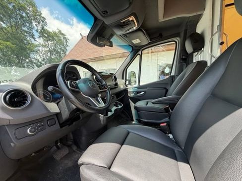 Used 2021 Mercedes-Benz Sprinter 3500 w/ Charging Package, Dashboard image 10